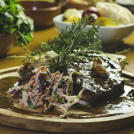 Pork dishes - Roast pork neck with brown sauce