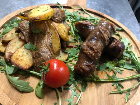 Pork dishes - Carnati mangalita cu cartofi taranesti