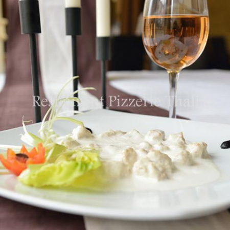 Specialities - Chicken meat cut into strips