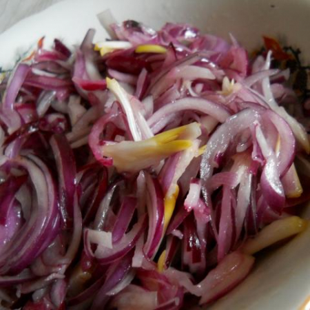 Salate - Salată de ceapă roșie