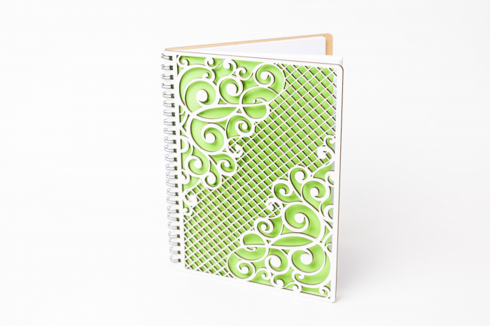 Agenda a4 mdf decupata dantela [1]