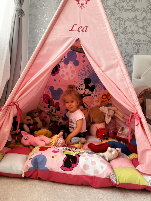 Cort teepee de joaca Minnie Mouse personalizat [9]