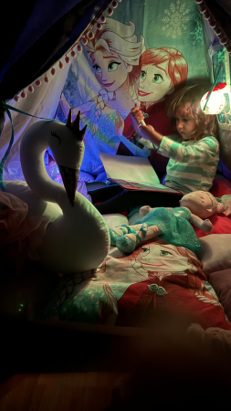 Cort teepee de joaca Regatul de gheata - Anna si Elsa lila [9]