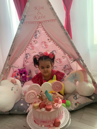 Cort teepee de joaca printesa si unicornii roz prafuit [6]