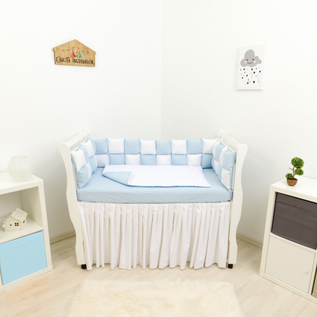 Protectii patut patchwork - Set patut bleu/alb