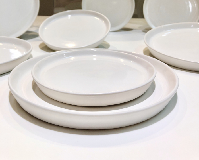 Set Farfurii 18 piese Albe Casablanca: 6 Farfurii Mari, 6 Desert & 6 Boluri - Ceramică Manuală de Lux [7]