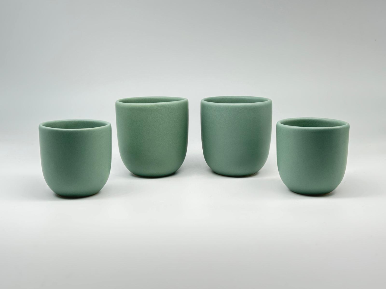 Set 3 cesti cafea ceramica (250ml, 150ml, 80ml), pahare Novum Mint Green, verde menta pudrat mat, gresie glazurata manual [2]