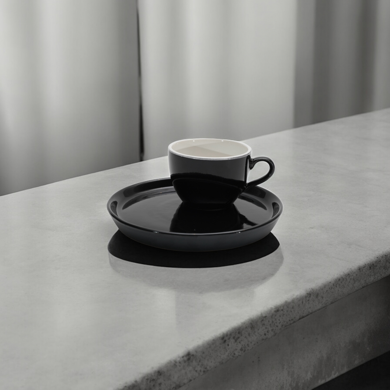 Set Cafea Ceașcă și Farfurie Vulcano Duo negru lucios (farfurie 20cm, ceașcă 250ml) [3]