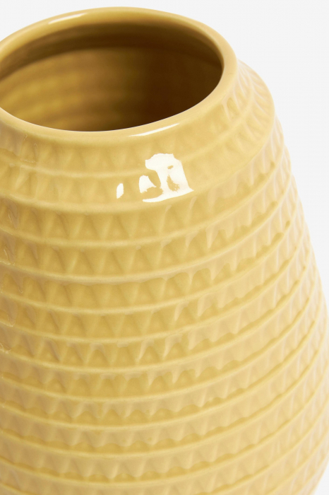 Vază Medie Vivo Galbena din Ceramica cu Model in Relief Galben-Ocru [3]