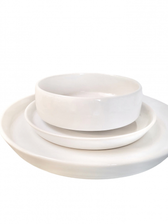 Set Farfurii 18 piese Albe Casablanca: 6 Farfurii Mari, 6 Desert & 6 Boluri - Ceramică Manuală de Lux [0]