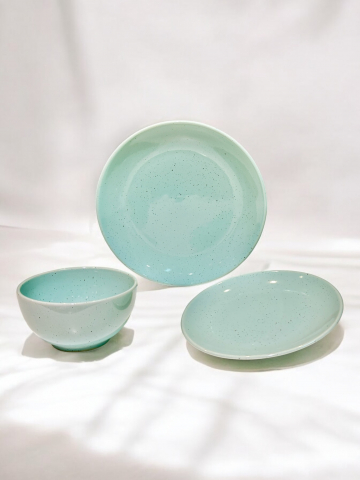 OUTLET -60% - Set Farfurii 3 piese Mineral Aquamarine ( 1 Farfurie 26cm, 1 Farfurie 20cm, 1 Bol 480ml)