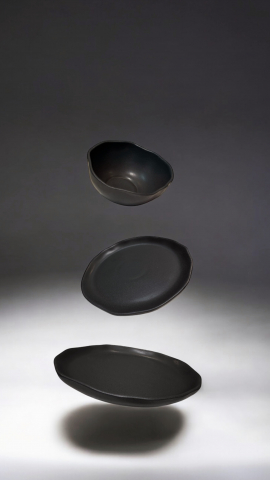 Set Farfurii NOVUM Vulcano 3 piese Negru Mat Carbon (1 Farfurie 26cm, 1 Farfurie 20cm, 1 Bol 480ml) Glazurat Manual [3]