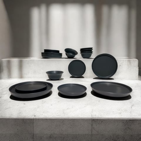 Set Farfurii Vulcano CARBON 18 piese (6 farfurii 25cm, 6 farfurii 20cm, 6 boluri 450ml) [1]