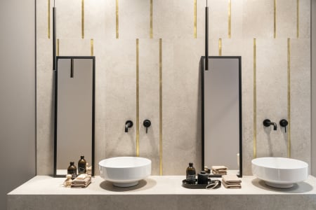 Decor [2]