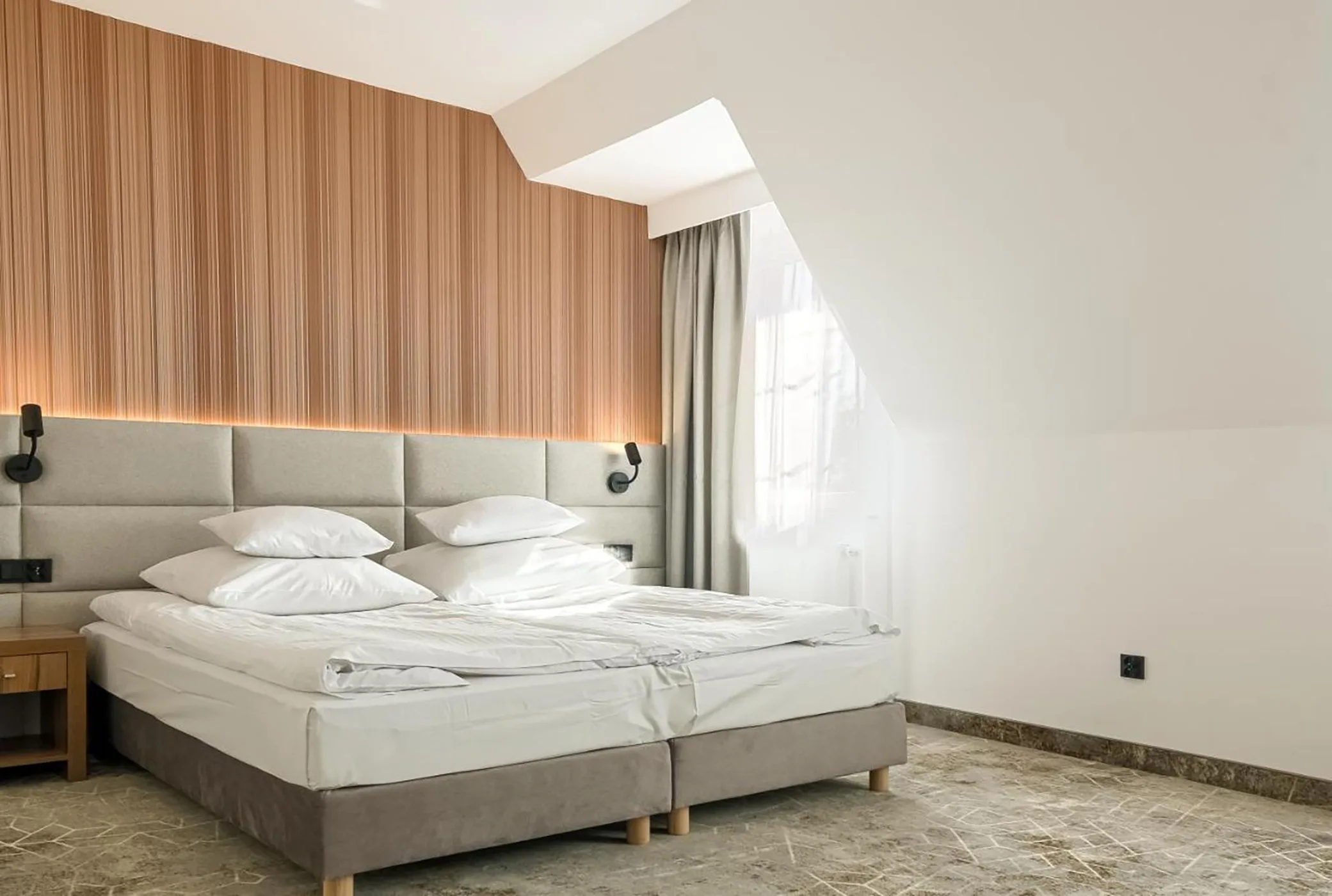 MOCHETA PREMIUM RADICI CONTRACT - Mochet premium Italia CP51