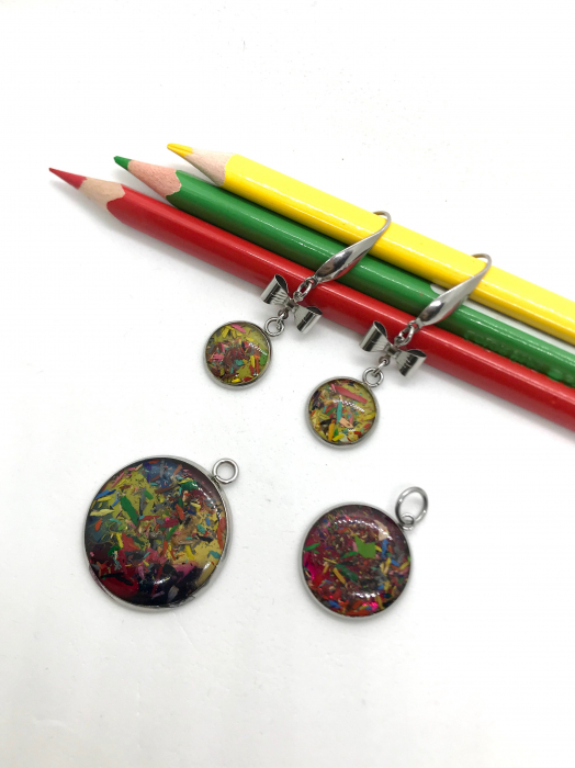 Set bijuterii cu creioane colorate [4]