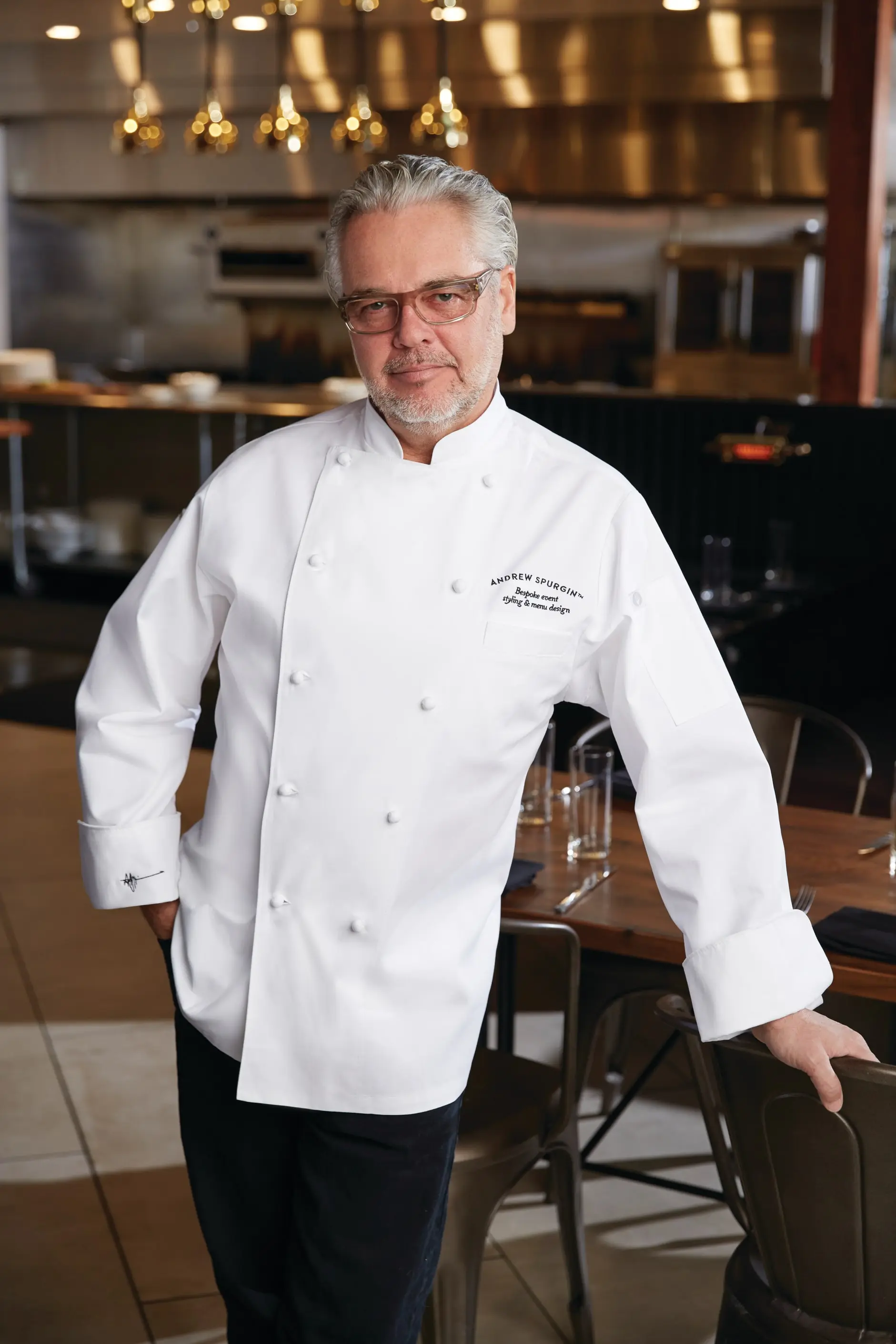 Tunica Executive Chef: Caracteristici si Ingrijire