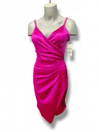 Rochii - Rochie satin mulata cu crapatura picior