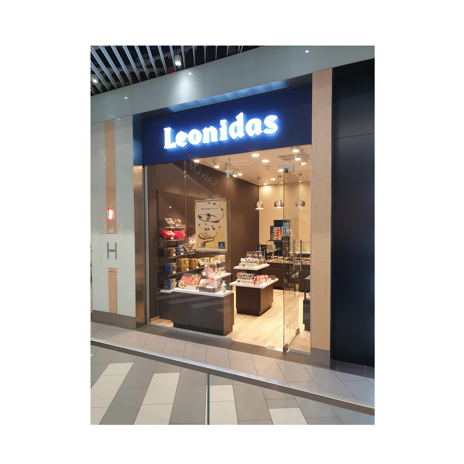 Leonidas Veranda Mall