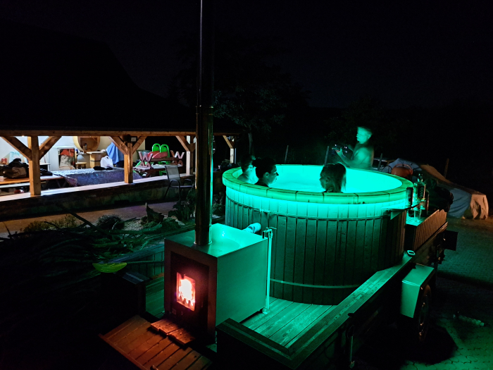 Pachet 24-25 Ianuarie Weekend Jacuzzi MARE [2]