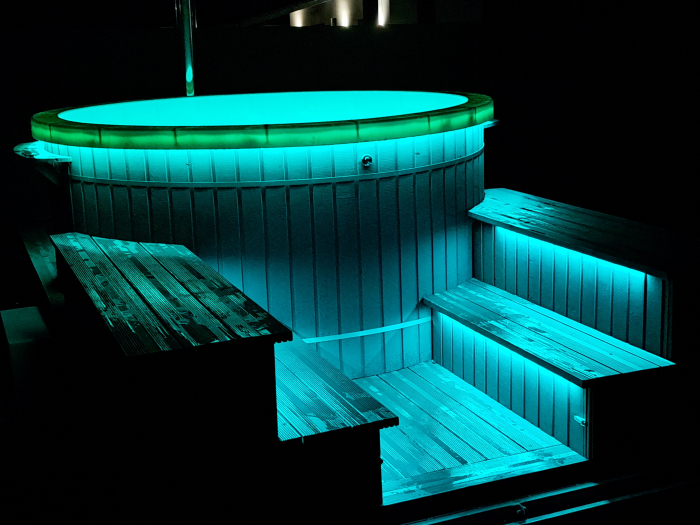 Pachet 5-6-7 Septembrie Weekend Jacuzzi Mare [3]