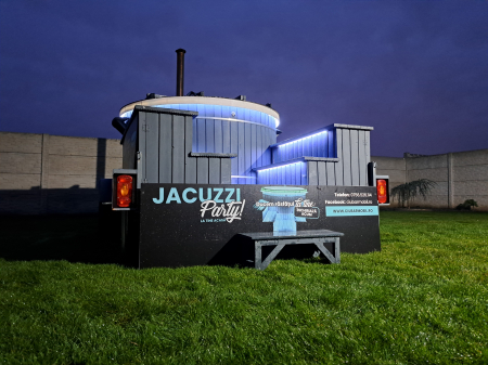 Pachet 10-11 Ianuarie Weekend Jacuzzi MARE [1]