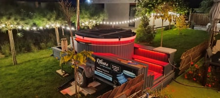 Închiriază Ciubărul - Pachet 27-28 Decembrie Weekend Jacuzzi MARE