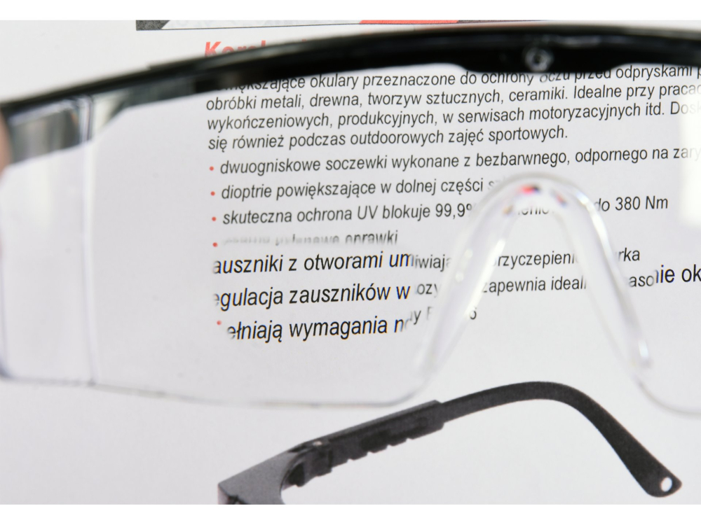 CORRECTIVE PROTECTION GLASSES WITH POLYCARBONATE LENSES +1,0 [3]