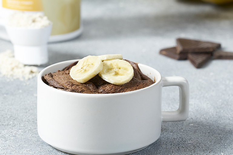 Prăjitură la microunde, cu aromă de banană și ciocolată
