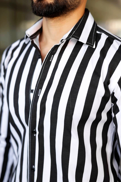 Camasa dungi verticale alb-negru [3]