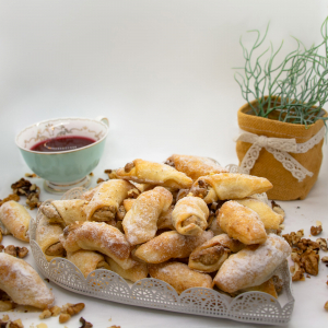Candybar - Cornulete cu nuca