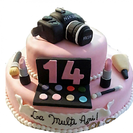 Torturi aniversare - Tort makeup model 1