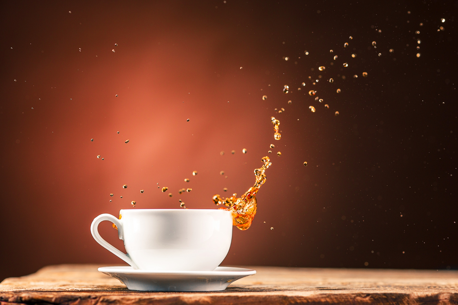 Varietatea aromelor de cafea: De la cele fructate și florale, până la notele de ciocolată și nuci
