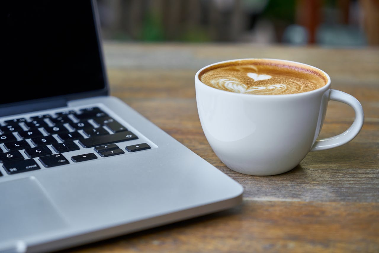 5 rețete de cafea aromată pe care le poți prepara acasă