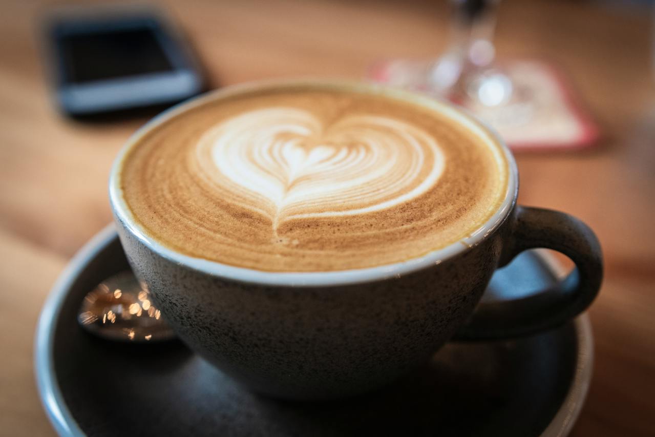 Secretul unui cappuccino perfect: sfaturi și trucuri pentru un mix delicios
