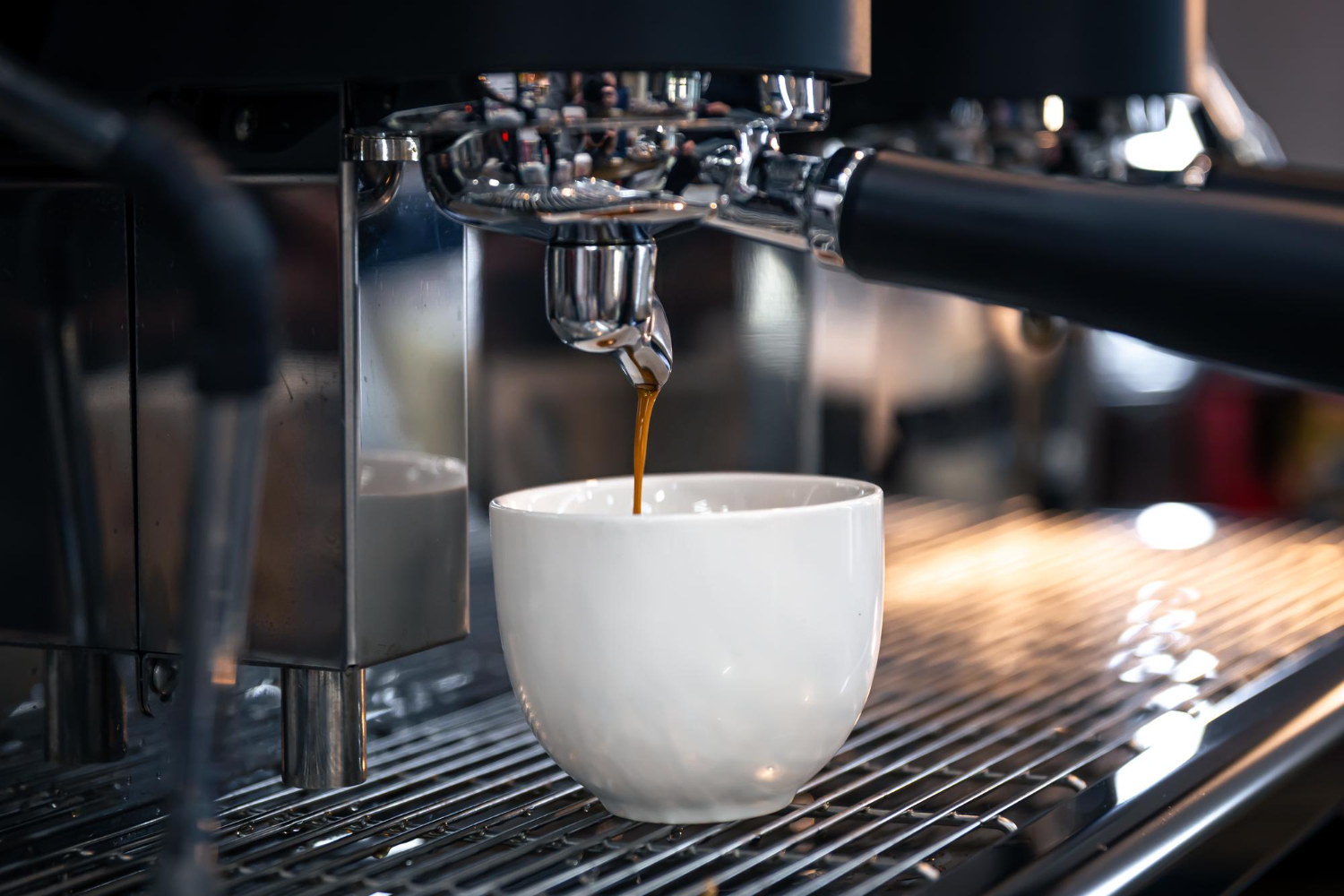 De ce să investești într-un espressor premium pentru acasă