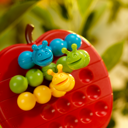 Apple Twist [2]