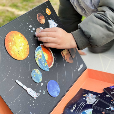 Joc educativ magnetic - Totul despre Spatiu [6]