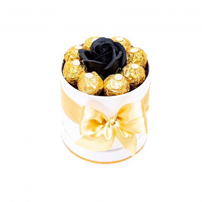 Aranjament Floral Black Ferrero Rose [1]