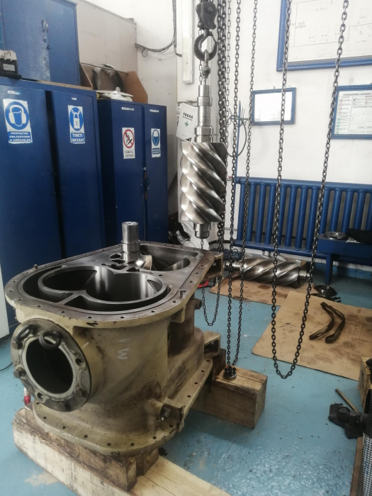 Service compresoare 30 Euro / Ora [27]