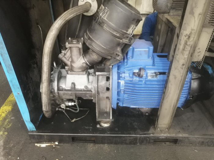 Service compresoare 30 Euro / Ora [7]