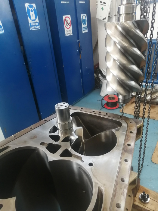Service compresoare 30 Euro / Ora [37]
