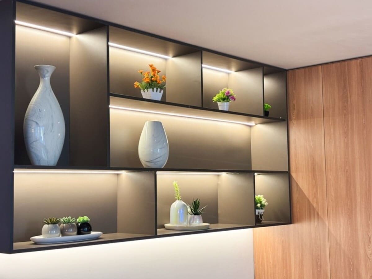 profil banda LED aplicat pentru accente decorative