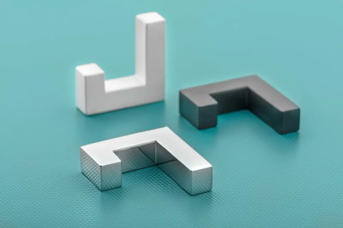 Agatatoare cuier XV33 40x12 mm, negru mat [2]