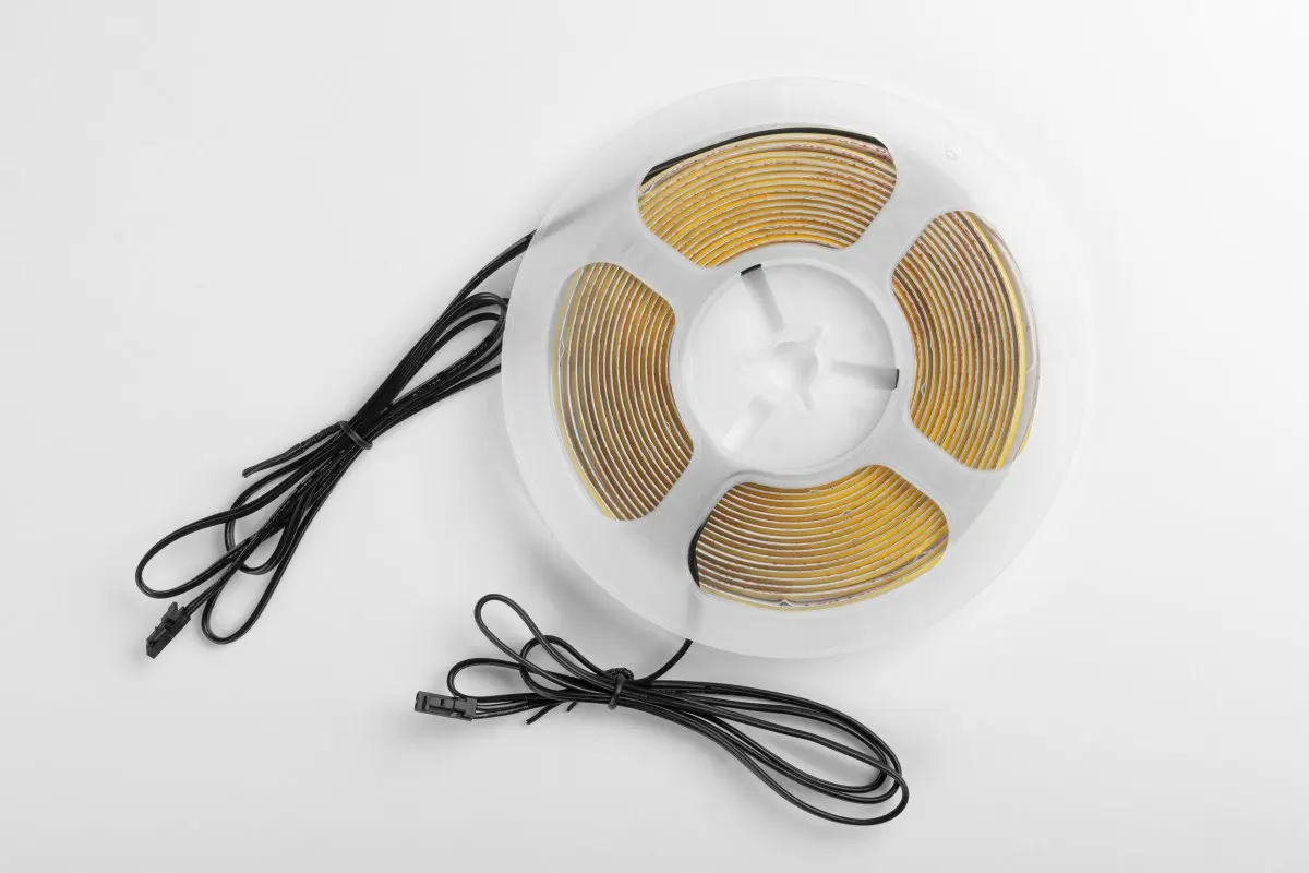 Banda led 24V lumina continua COB, 8 mm, 34W, IP20, 2700K, lumina calda, 2 x MiniAmp, dimabila, 5 m [2]