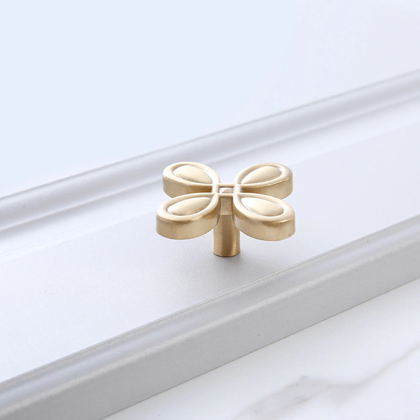 Buton mobila FLOWER 40x21 mm, alama [4]
