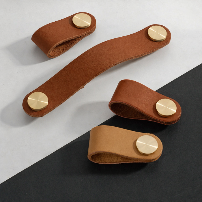 Buton mobila VELA, 60x25 mm, piele + alama [4]