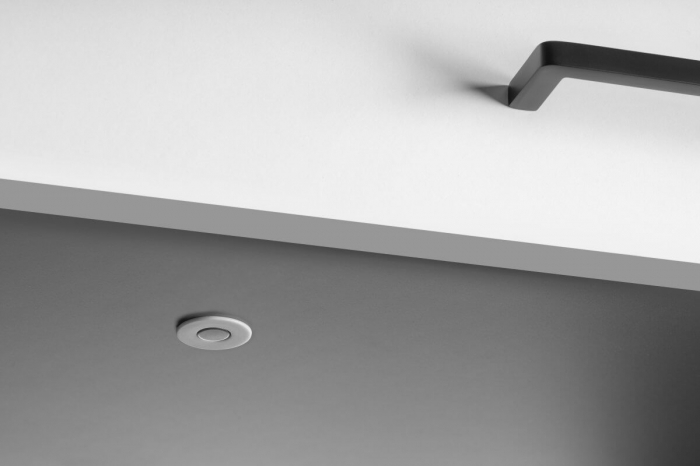 Intrerupator cu touch dimabil pentru banda led, alb mat [2]