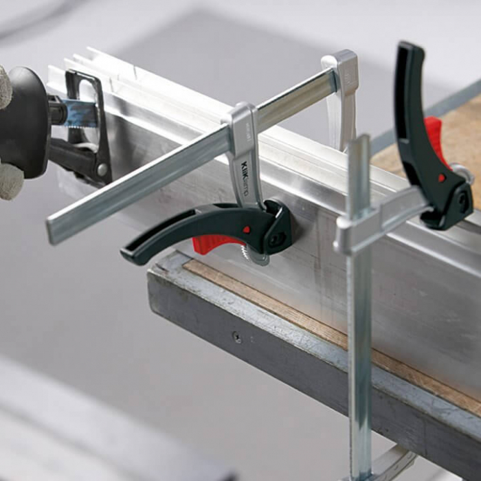 Menghina KliKlamp strangere rapida [4]