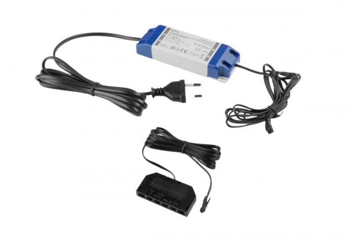 Transformator 12V PRO PLUS 6W, distribuitor 6 prize MiniAmp, cablu alimentare 2 m [1]